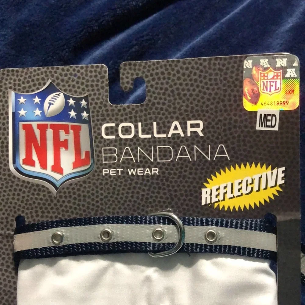 NFL Chargers Los Angeles Dog Collar Bandana Sz Med - Picture 3 of 4